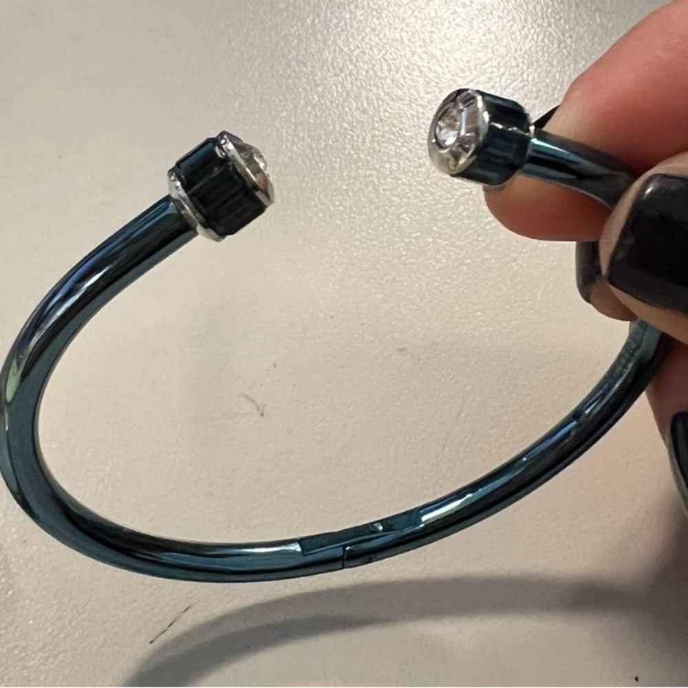 Henri Bendel bangle